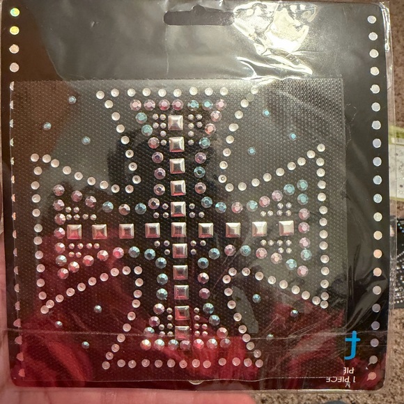 Assorted Iron-On Transfer Rhinestone Designs - Picture 5 of 9
